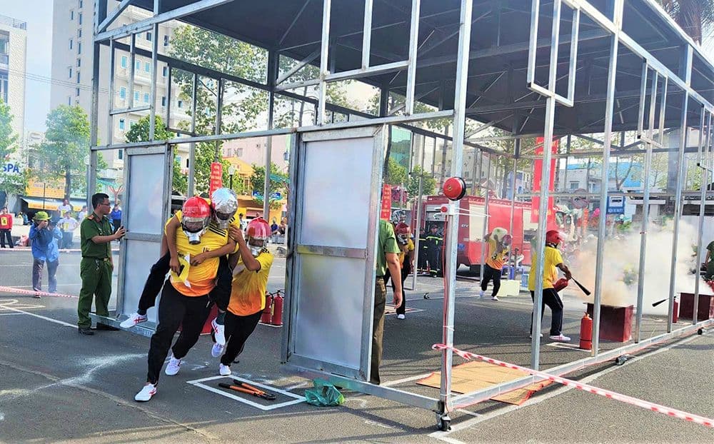 Đẩy mạnh triển khai Luật Phòng cháy, chữa cháy và cứu nạn, cứu hộ